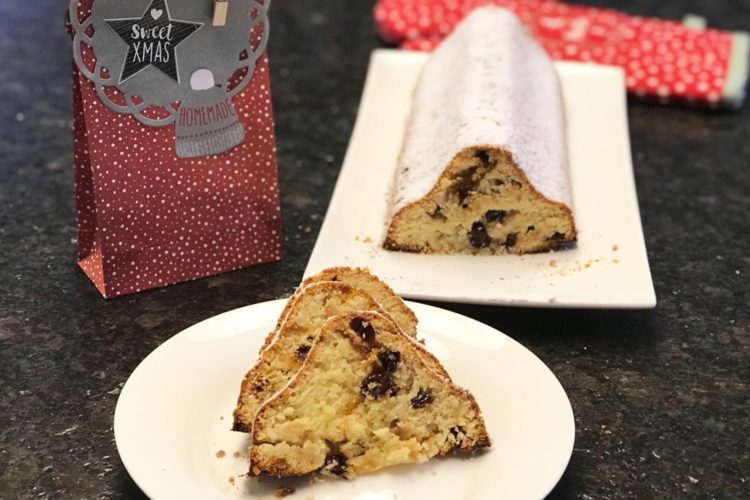 LOW CARB CHRISTSTOLLEN