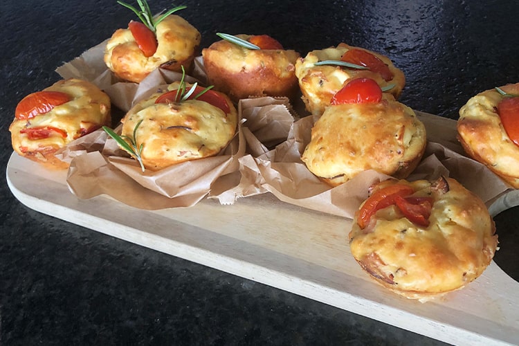 Pikante Tomaten-Muffins